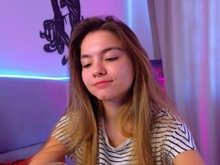 Margie Davidson webcam model stream image