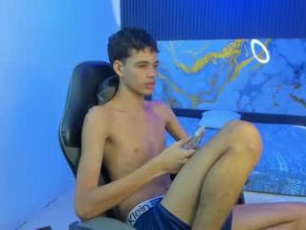 dark_desiree18 webcam model stream image