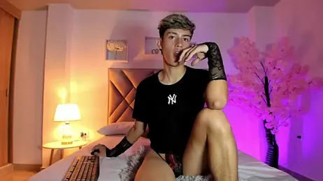 Baby_noahtt webcam stripchat model stream image