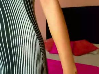 mila_and_coti webcam model stream image
