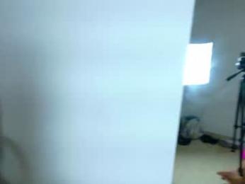mila_and_coti webcam model stream image