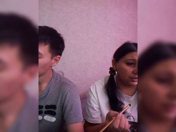 Mary-and-Max webcam model stream image