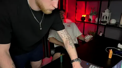 Adam_ice webcam model stream image