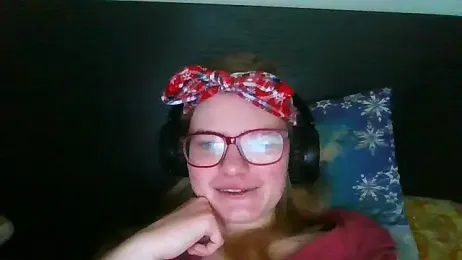 Moonolighta webcam model stream image