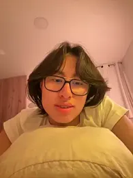 SrLuis18 webcam model stream image