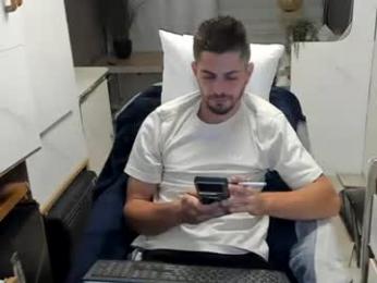 followknight webcam model stream image