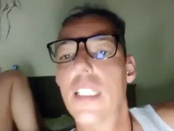 KarameloVzla webcam model stream image