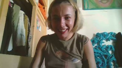 SpacerWoman webcam cam4 model stream image