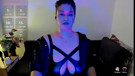 Laura_sinner webcam stripchat model stream image
