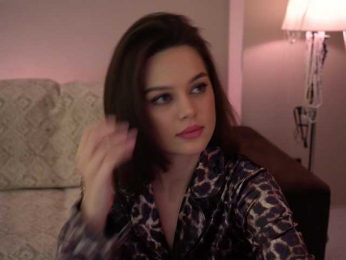 Kadriaa webcam model stream image