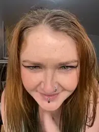 Demure_Whore webcam model stream image