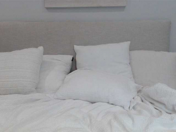 MollyMae911 webcam model stream image