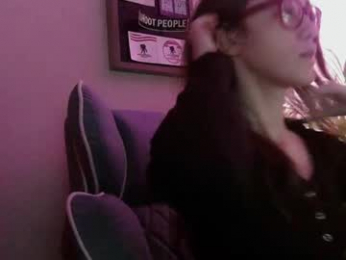 2photogs_raw webcam model stream image