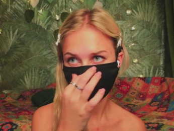 Meeeeow webcam model stream image