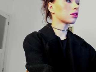 kossiee webcam model stream image