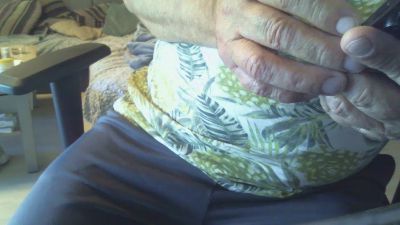 aapril2 webcam model stream image