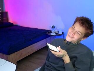 Darren Willson webcam model stream image