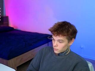 Darren Willson webcam model stream image