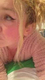 Lilsweetiecum webcam model stream image