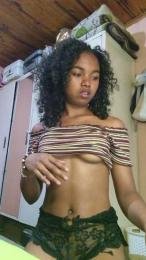 Isah2026 webcam model stream image