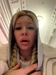 babydolll webcam model stream image