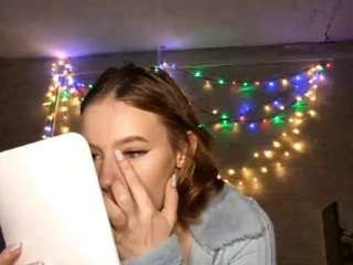 mildaricco webcam model stream image