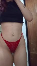 laculona4 webcam model stream image