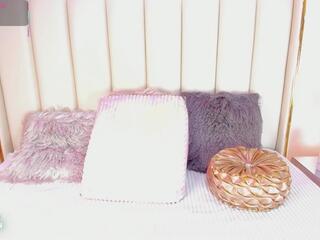 Irina Foxx webcam model stream image