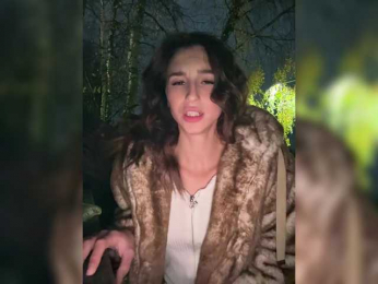 --Eva-22-- webcam model stream image