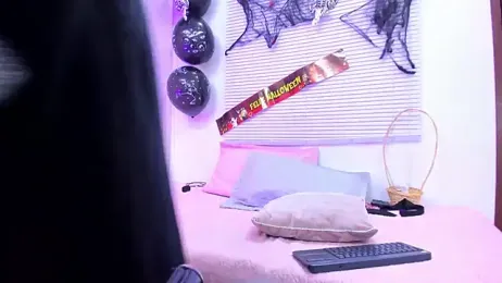 Willow_Pearl webcam model stream image