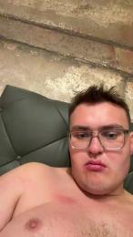 chubbyteen321 webcam cam4 model stream image