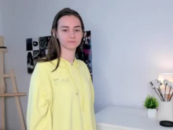 approche_toi_petite webcam model stream image