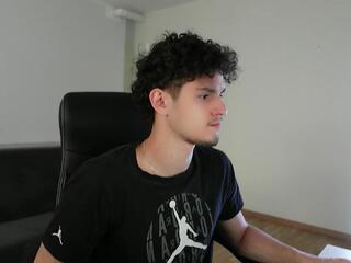 Brad Holloway webcam model stream image