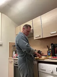 Yourhotboy_42 webcam model stream image