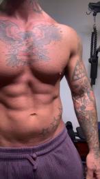 Fitboy8686 webcam model stream image