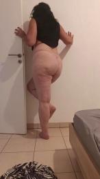 Charmed330 webcam cam4 model stream image