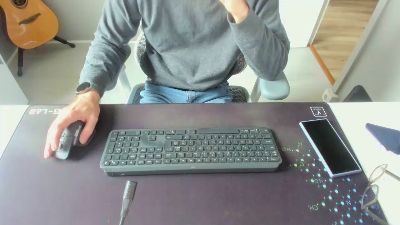 CurieuxDu47 webcam model stream image