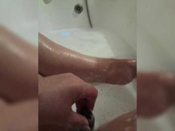 Nina-83 webcam model stream image