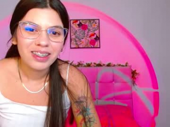 layla_roma webcam model stream image