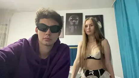 merycouple webcam stripchat model stream image