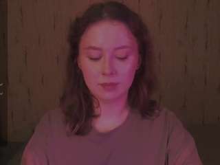 kira-m webcam model stream image