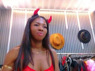 Michelle Flores webcam model stream image