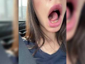 Queen_Coffe webcam bongacams model stream image