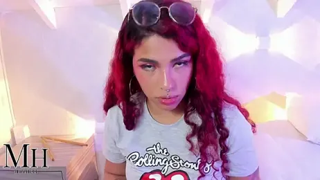 MizzHell webcam model stream image