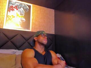 Dany Dryy webcam model stream image