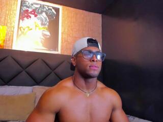 Dany Dryy webcam model stream image