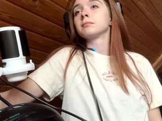 megganpeare webcam model stream image