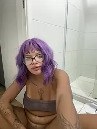badm4h webcam model stream image