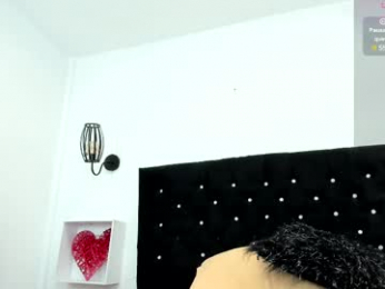 shanelle__ webcam model stream image