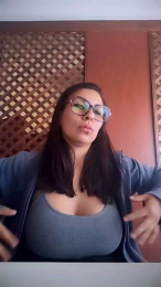 Dessire_love webcam model stream image